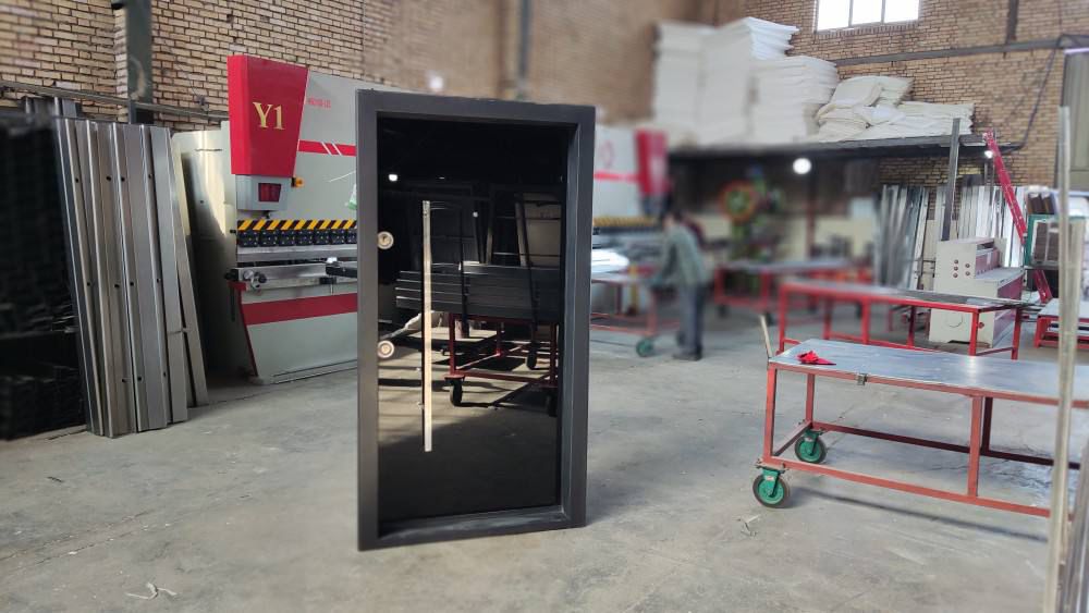 بهترین جنس درب ضد سرقت